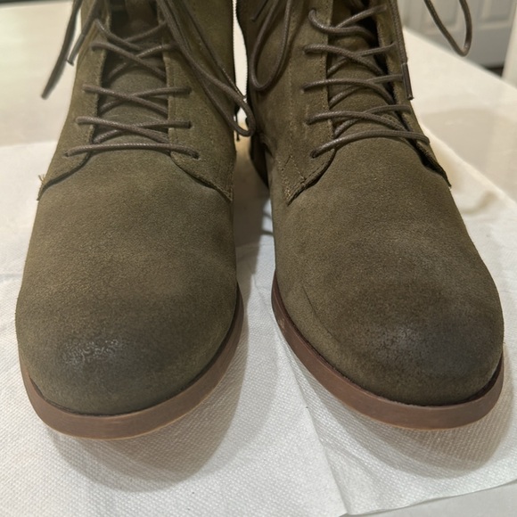ALDO Men’s suade boots - Picture 7 of 7